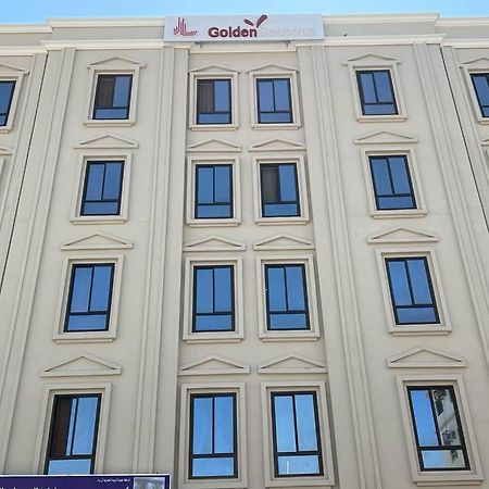 Golden Seasons Furnished Apartment 6 Salalah Exterior foto